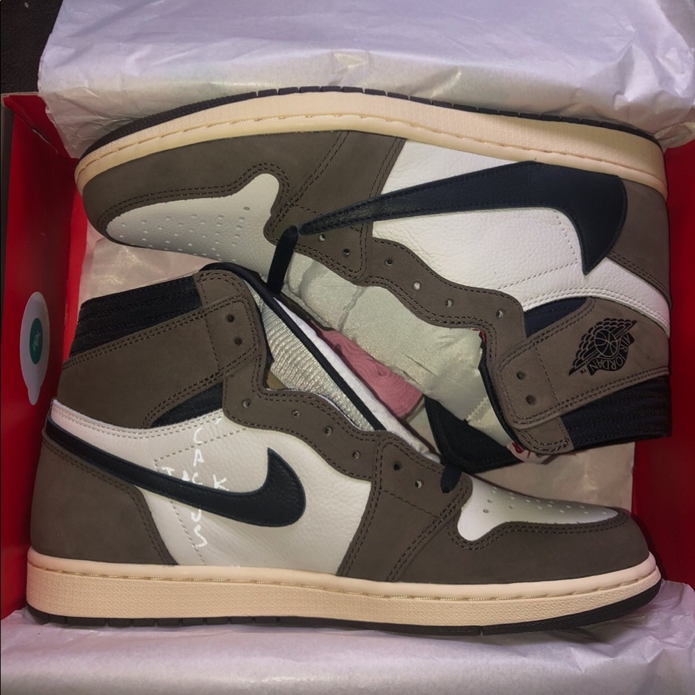 Travis Scott Air Jordan 1